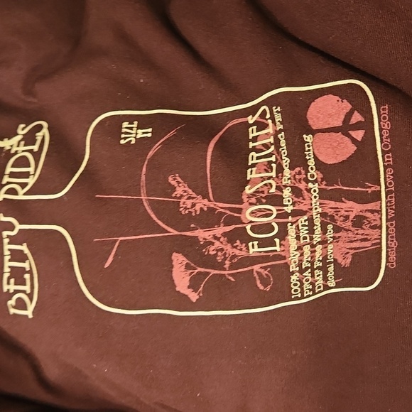 Betty Ride Winter Jacket - Picture 9 of 10